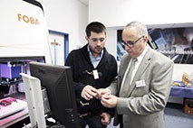 FOBA lädt ein zum Technologieseminar und zeigt Vorteile kamerabasierter Laserke