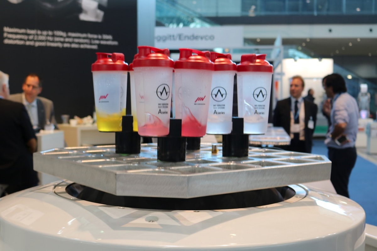 IMV demonstrierte 3,5 Tonnen schweren A65 auf der Automotive Testing Expo in St