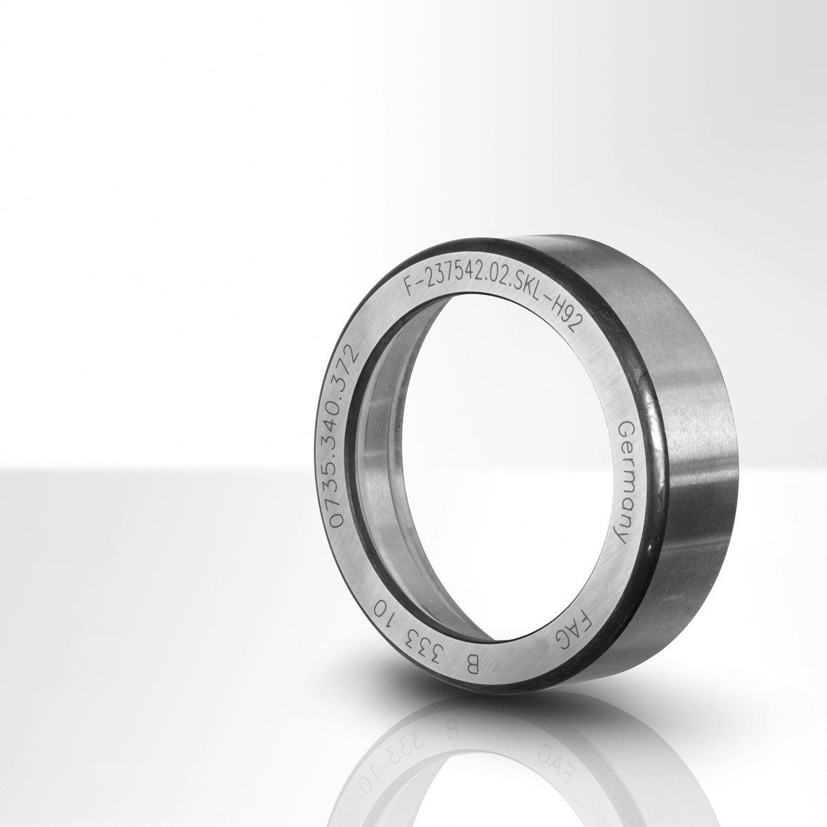 FOBAs „HELP“: Leistungsfähiger Prozess zur Metallmarkierung live auf der AMB in