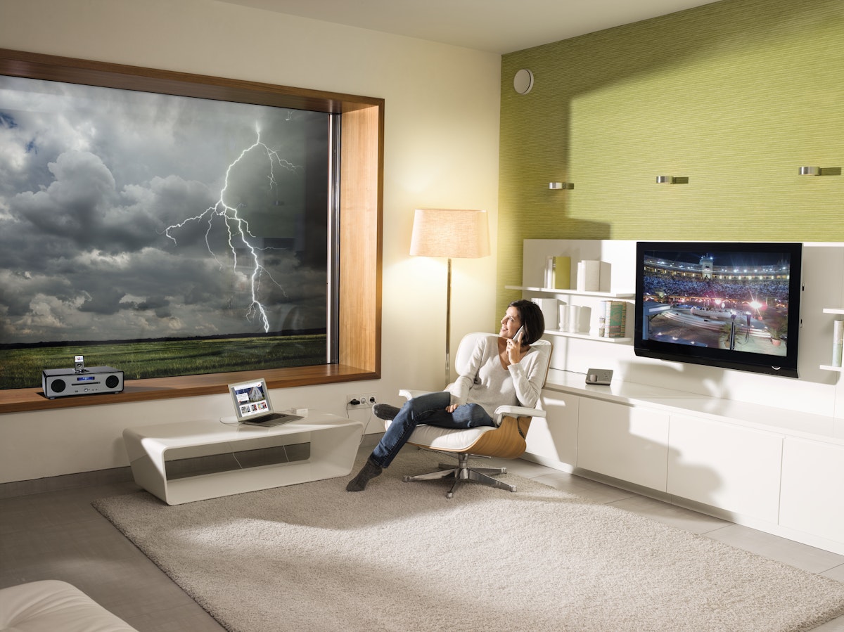 Zuhause fühl' ich mich sicher, denn DEHN schützt!