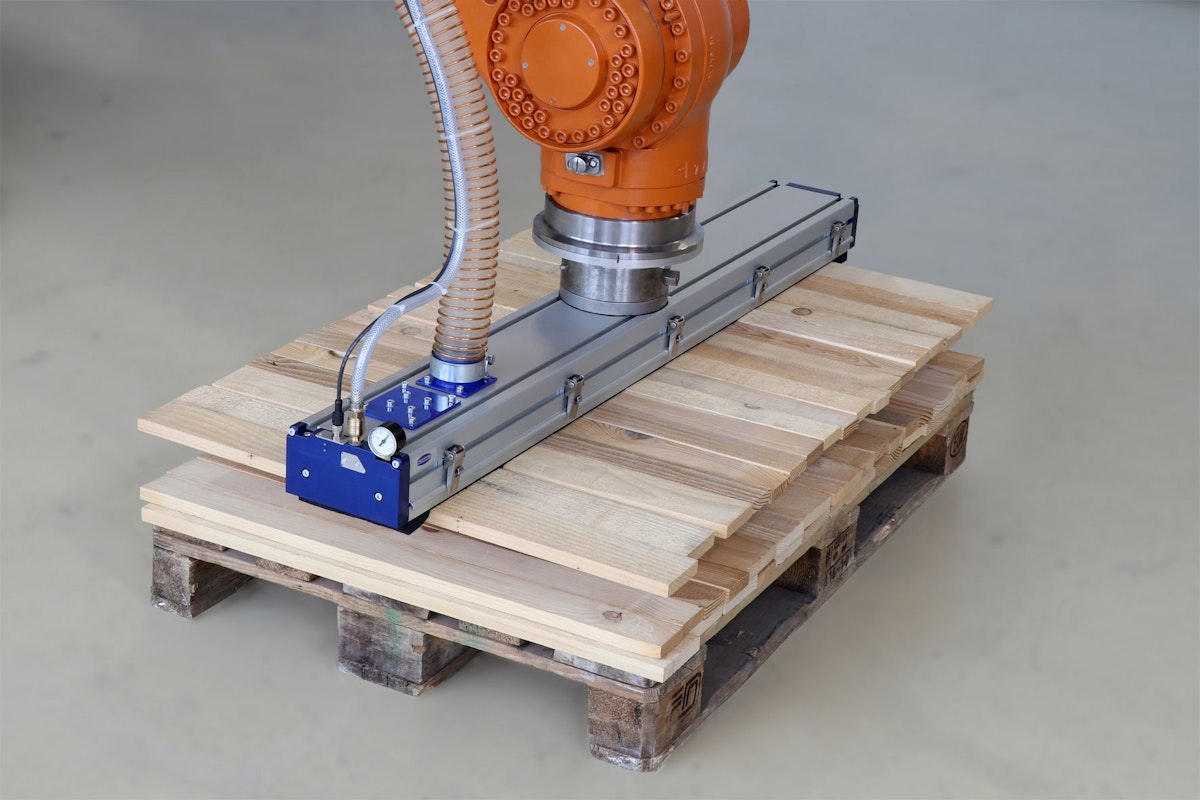 Schmalz auf der Ligna: Vakuumtechnik macht mehr aus der Holzbearbeitung