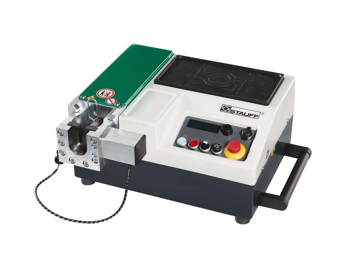 Stauff erweitert Programm der Montagemaschinen