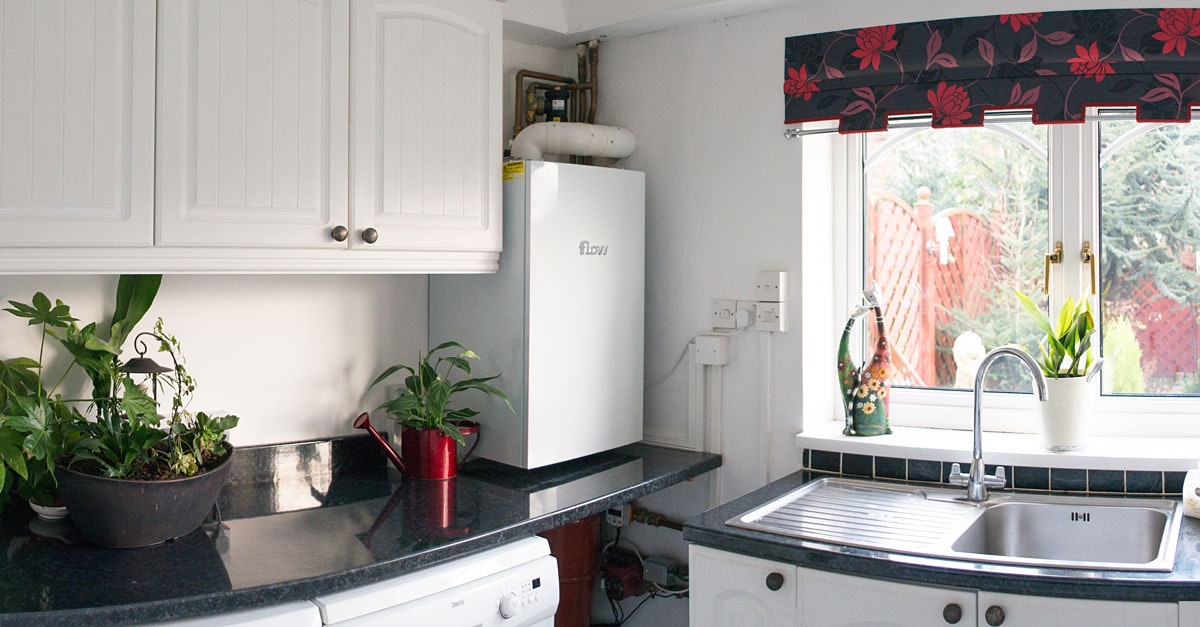 Flowgroup Boiler erzeugt Wärme und Strom mit ebm-papst Motor und Gebläse