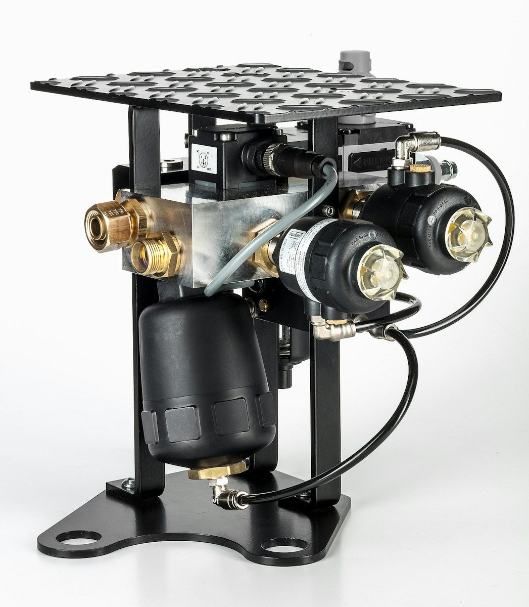 Kompakte Systemlösung für die geregelte Schweißkappenkühlung