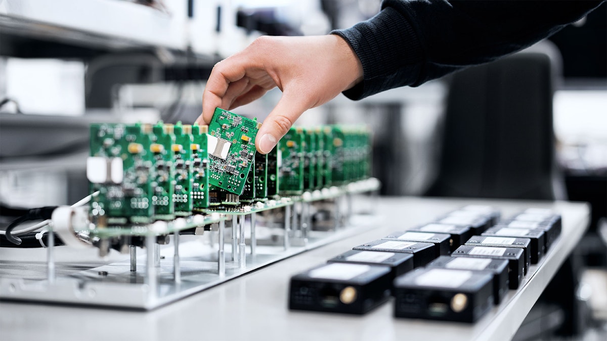 IoT Solutions: von der Architektur bis zum sicheren Betrieb