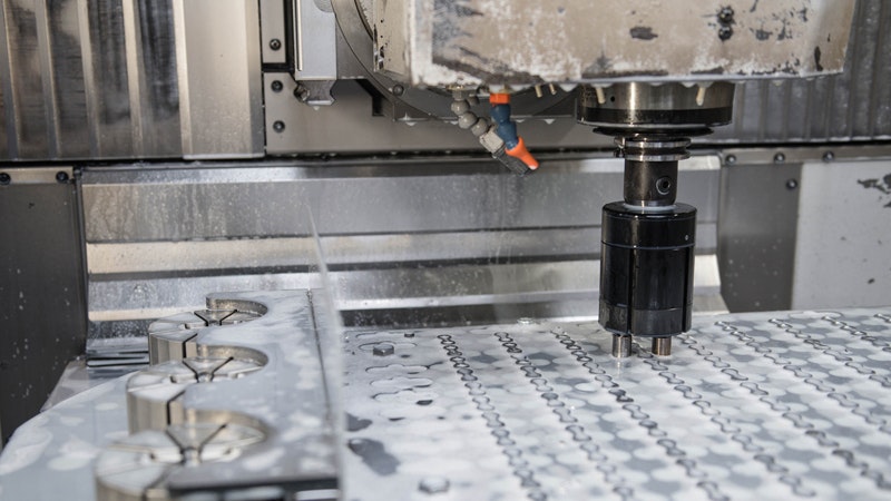 AMF erweitert mit neuartigem Greifer sein Programm zur Automatisierung 