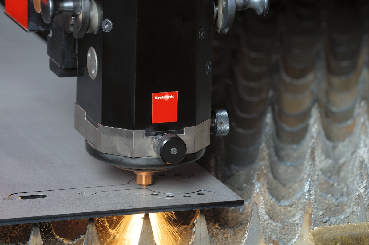 Faserlaser vs CO2-Laser: Unterschiede, Vergleich