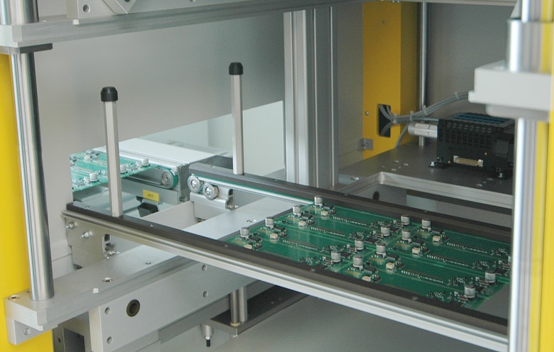 Prüfanlage für Radarsensorik im Automotive-Bereich