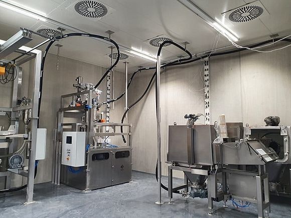 Schüttguthandling in der Batteriefertigung