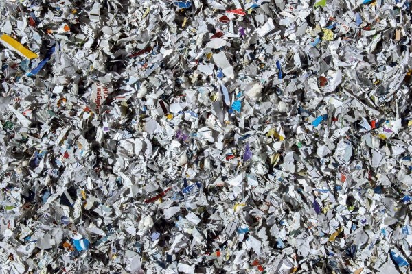 Recycling und Zerkleinerung von Papier und Kartonage