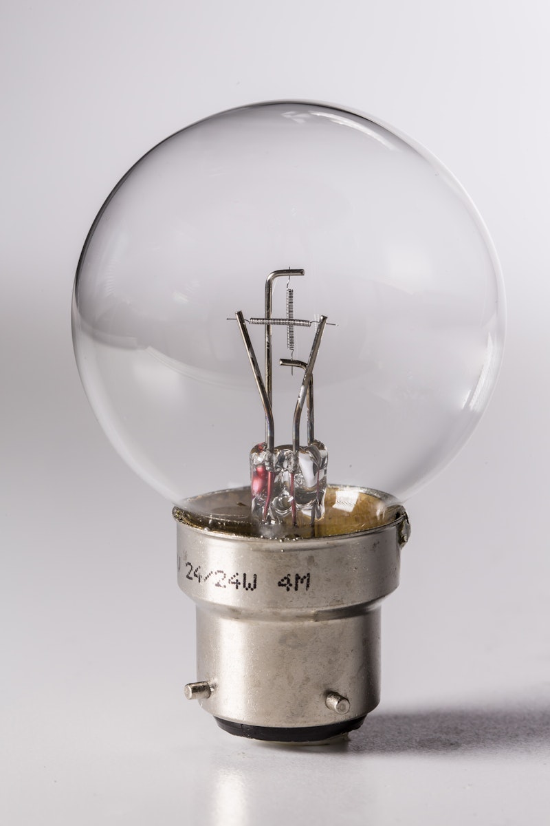 NARVA RAIL 46750 12V 24/24W BA22d signal