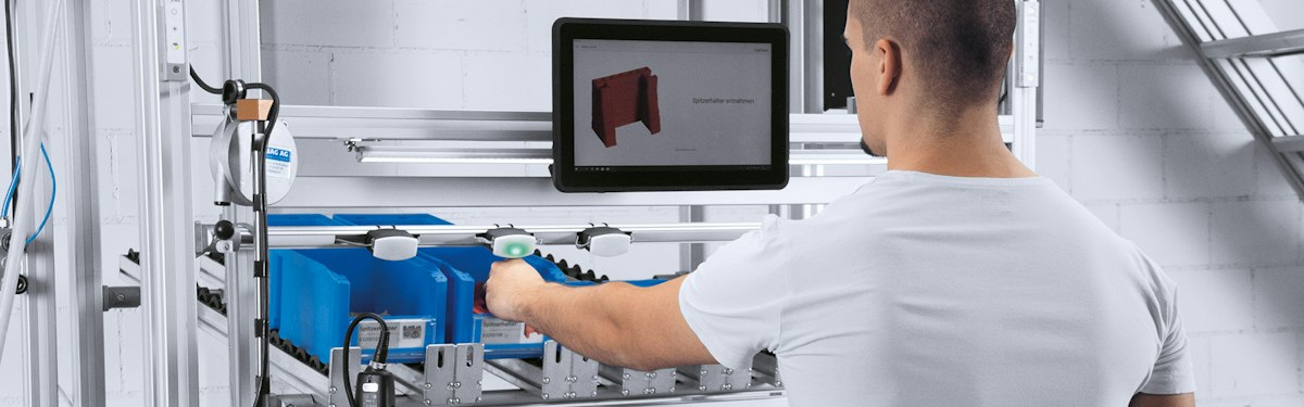 Phoenix Mecano Solutions – Pick-by-Light: Physische Prozessabsicherung und Echtzeit-Verifizierung in der Montage 2